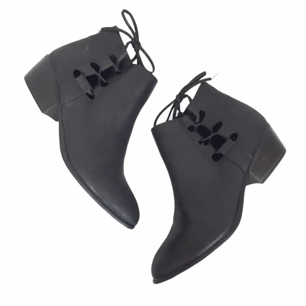 American Eagle Black Strappy Cutout Ankle booties Sz 6